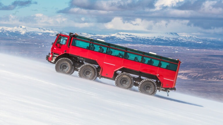 https://nomadicglobe.com/wp-content/uploads/2024/03/sleipnir-monster-truck-langjokull-glacier-tour-1-1-768x432.jpg
